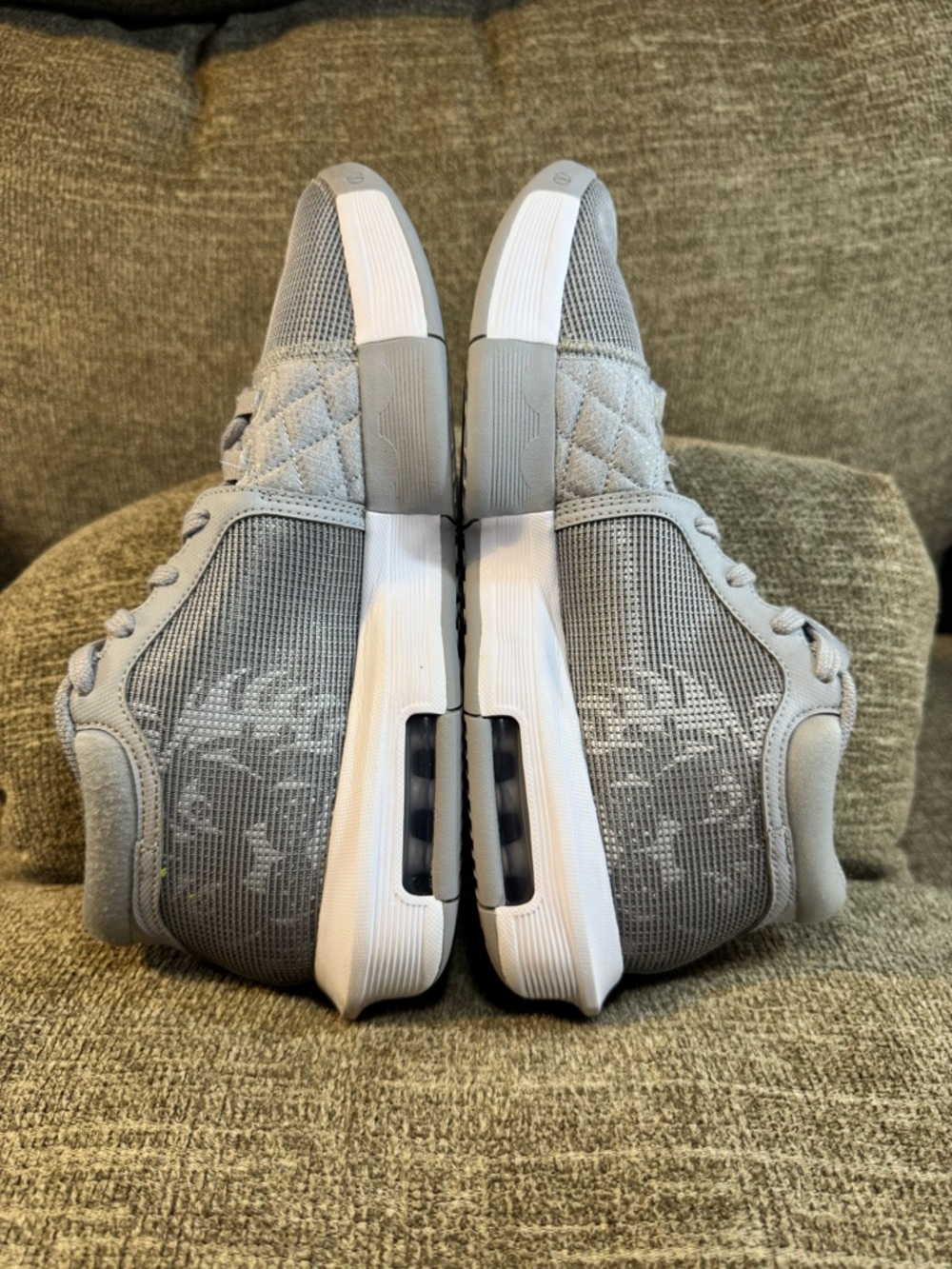 Nike LeBron Witness 8 TB in the Wolf Grey size 9.5 - Picture 4 of 11